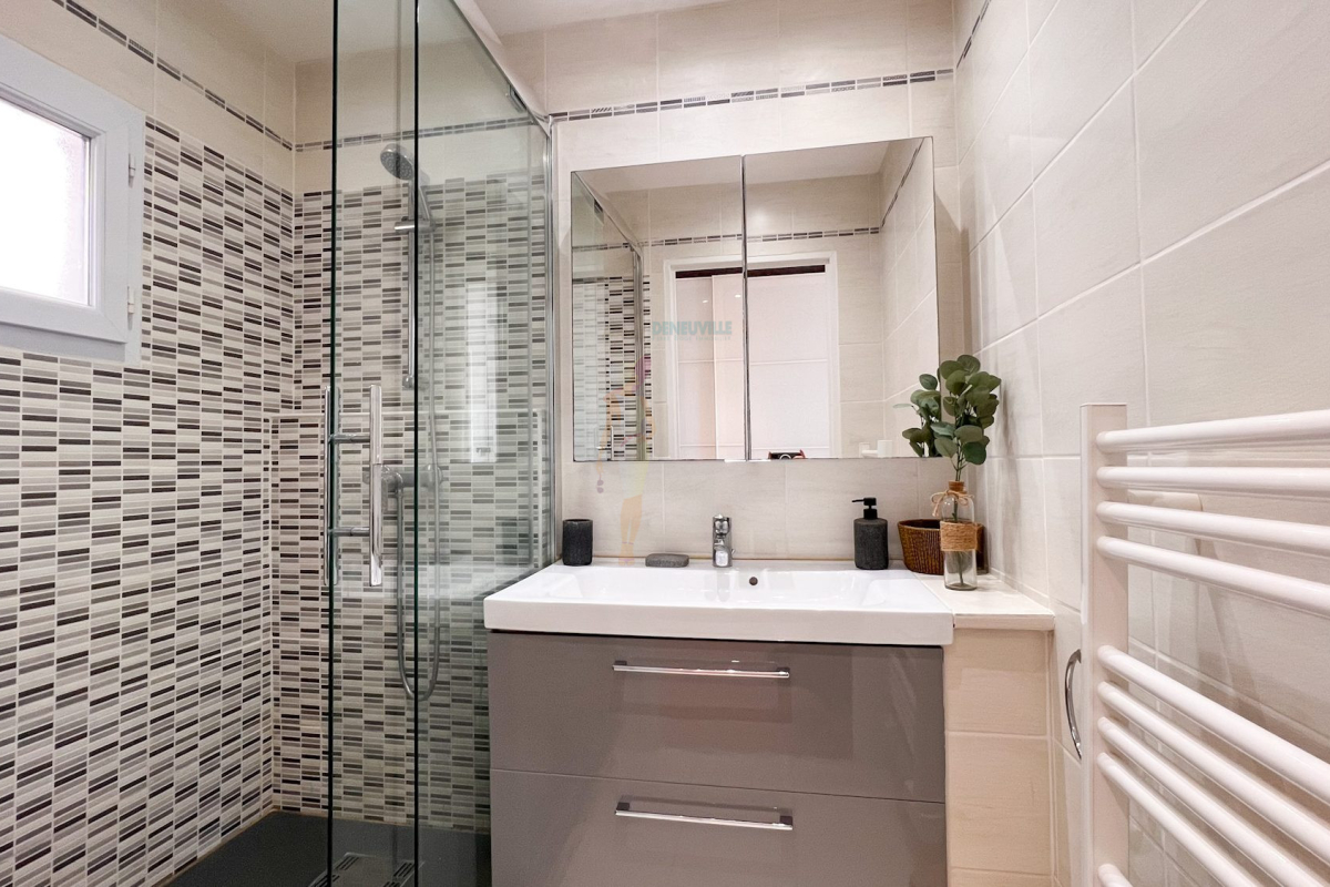 Luxury Apartment for sale in Les Issambres, 250 000 €, Photo 7