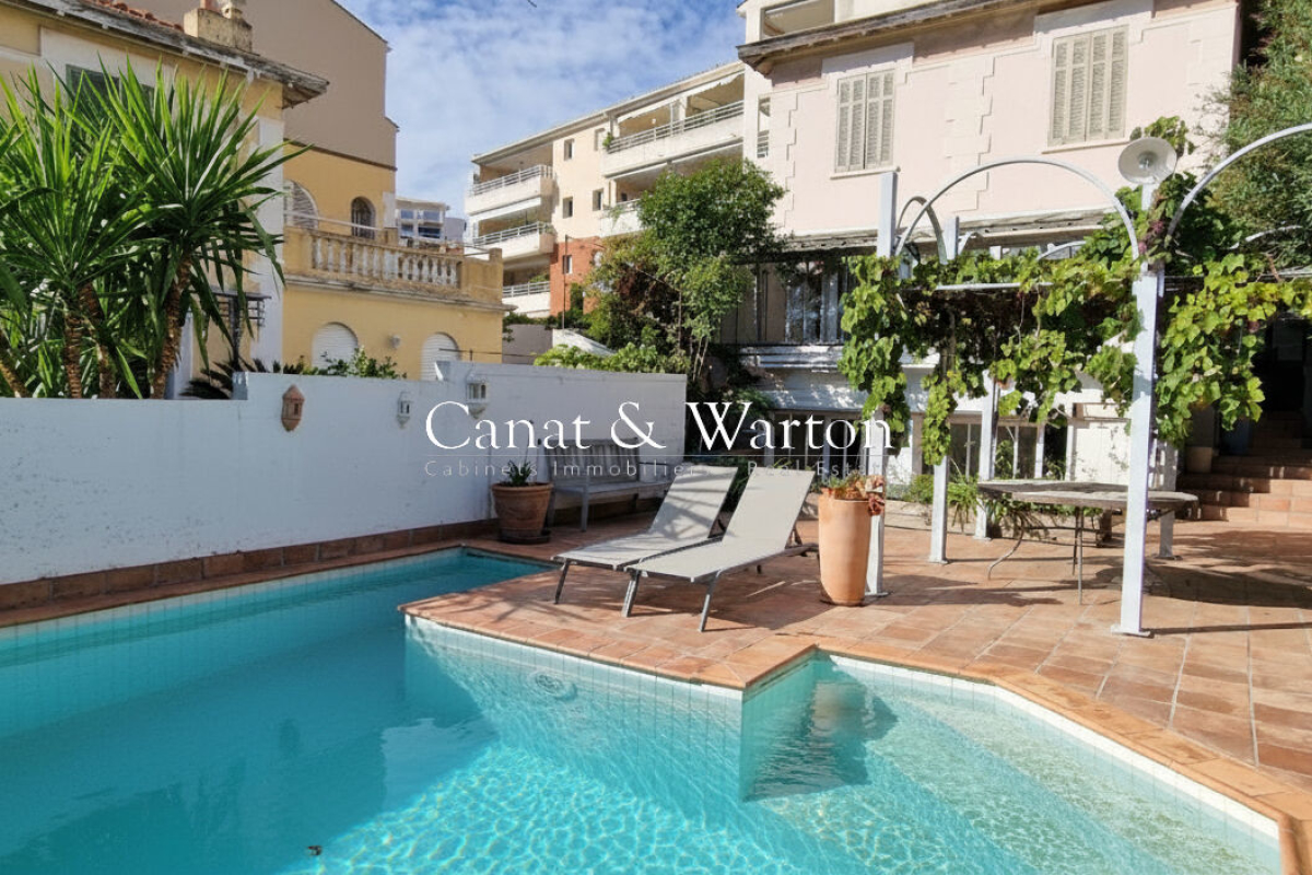 Maison de luxe à vendre à Saint-Raphaël, 1 190 000 €, Photo 3