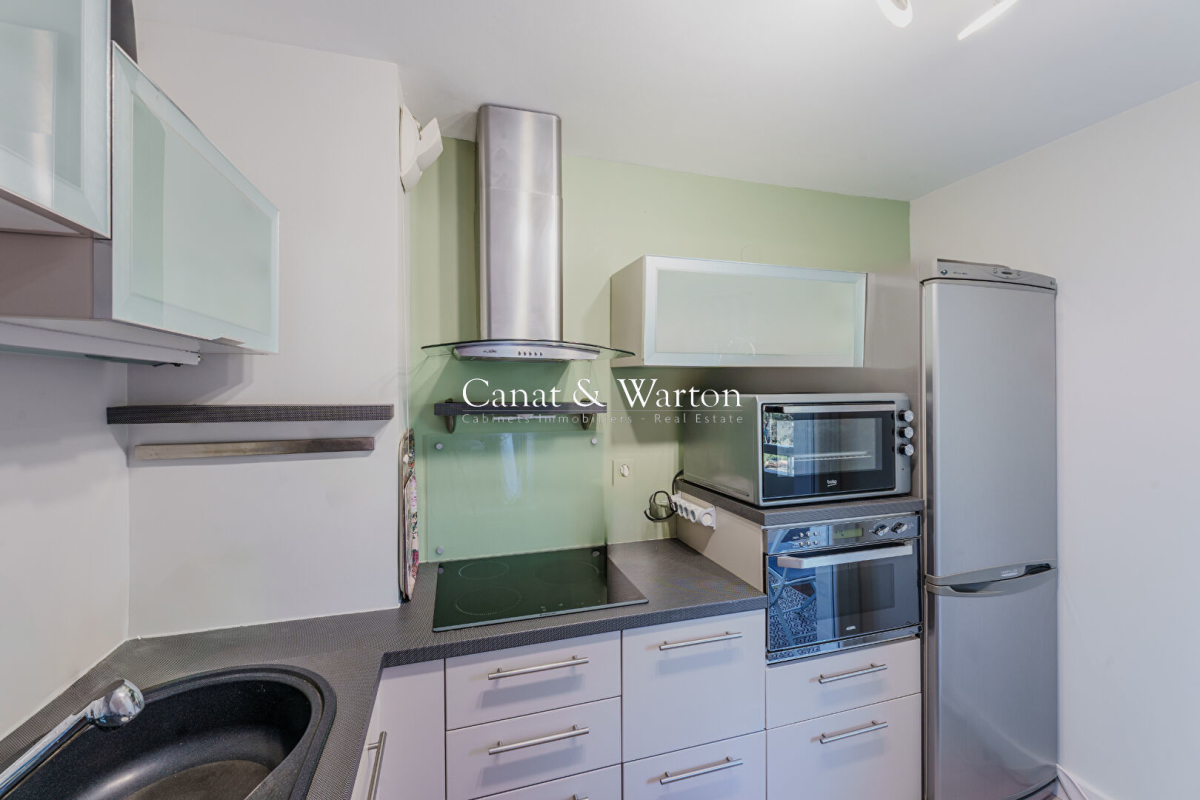 Appartement de luxe à vendre à Saint-Raphaël, 320 000 €, Photo 5