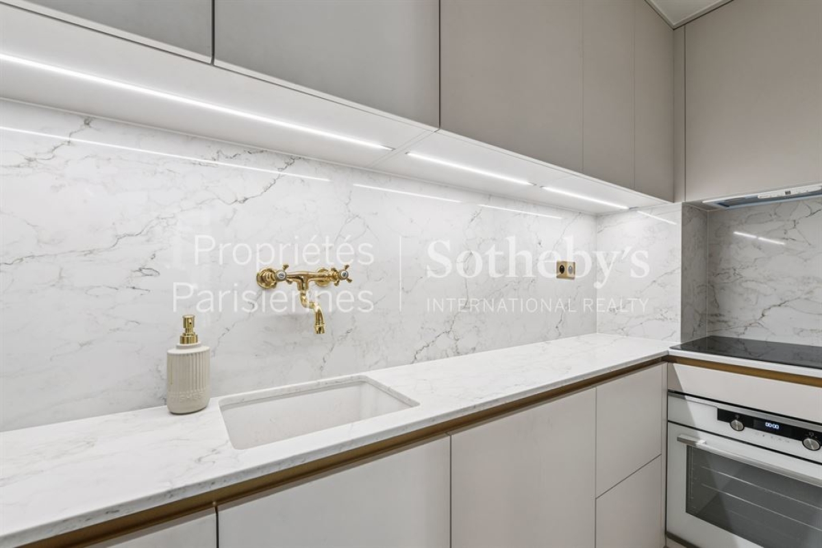 Luxury Apartment for rental in Paris 16Ème, 4 200 €, Photo 6