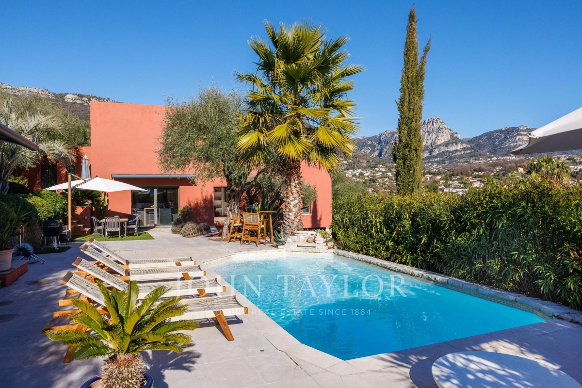 Maison de luxe à vendre à Vence, 1 850 000 €, Photo 1