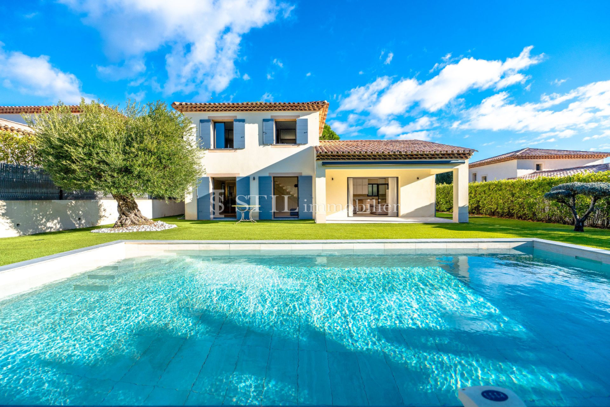 Luxury House for sale in Plan-de-La-Tour, 925 000 €, Photo 1