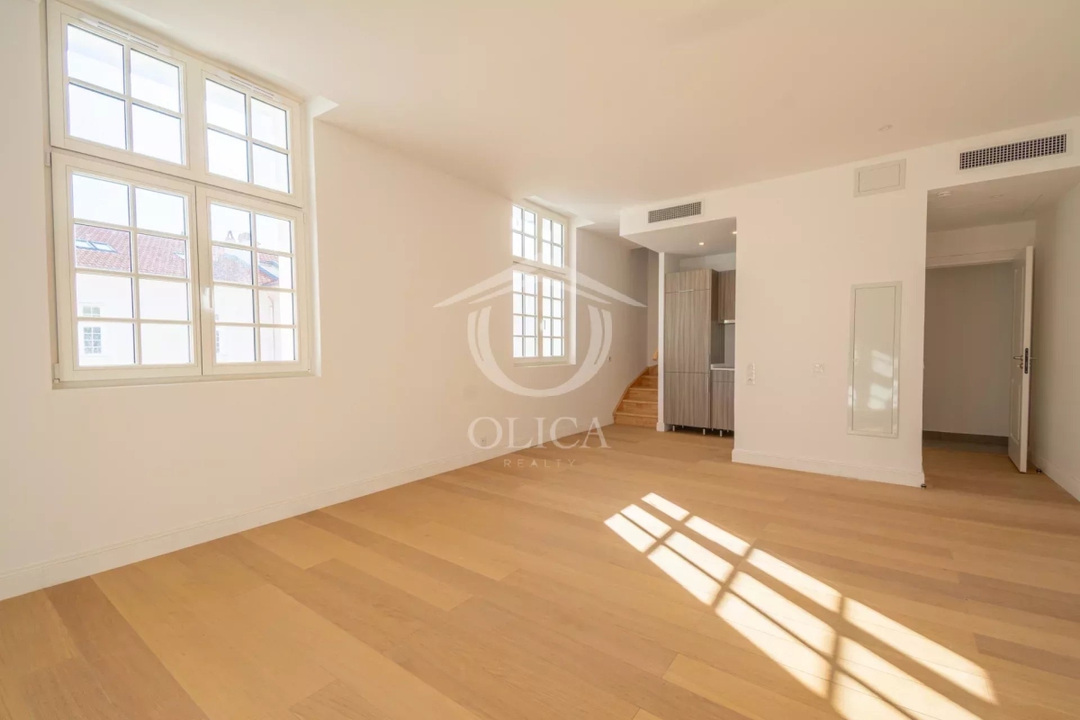 Appartement de luxe à vendre à Antibes, 475 000 €, Photo 2