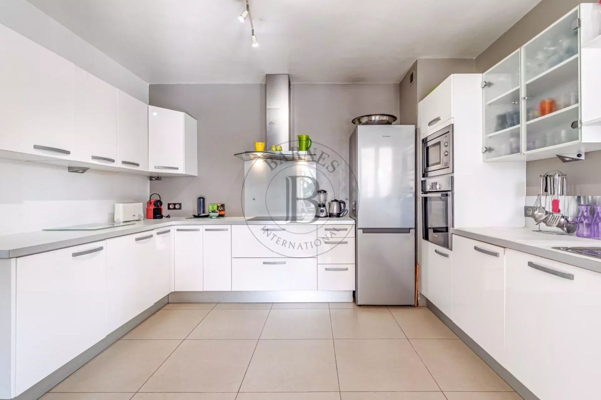 Maison de luxe à vendre à Mougins, 1 100 000 €, Photo 4