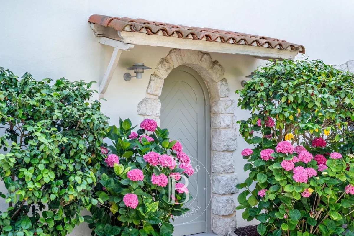 Maison de luxe à vendre à La Roquette-sur-Siagne, 1 980 000 €, Photo 5