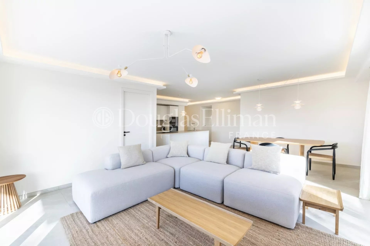Luxury Apartment for sale in Nice, 875 000 €, Photo 7
