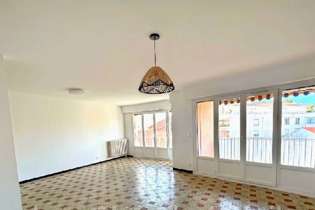 Appartement de luxe à vendre à Bandol, 430 000 €, Photo 2