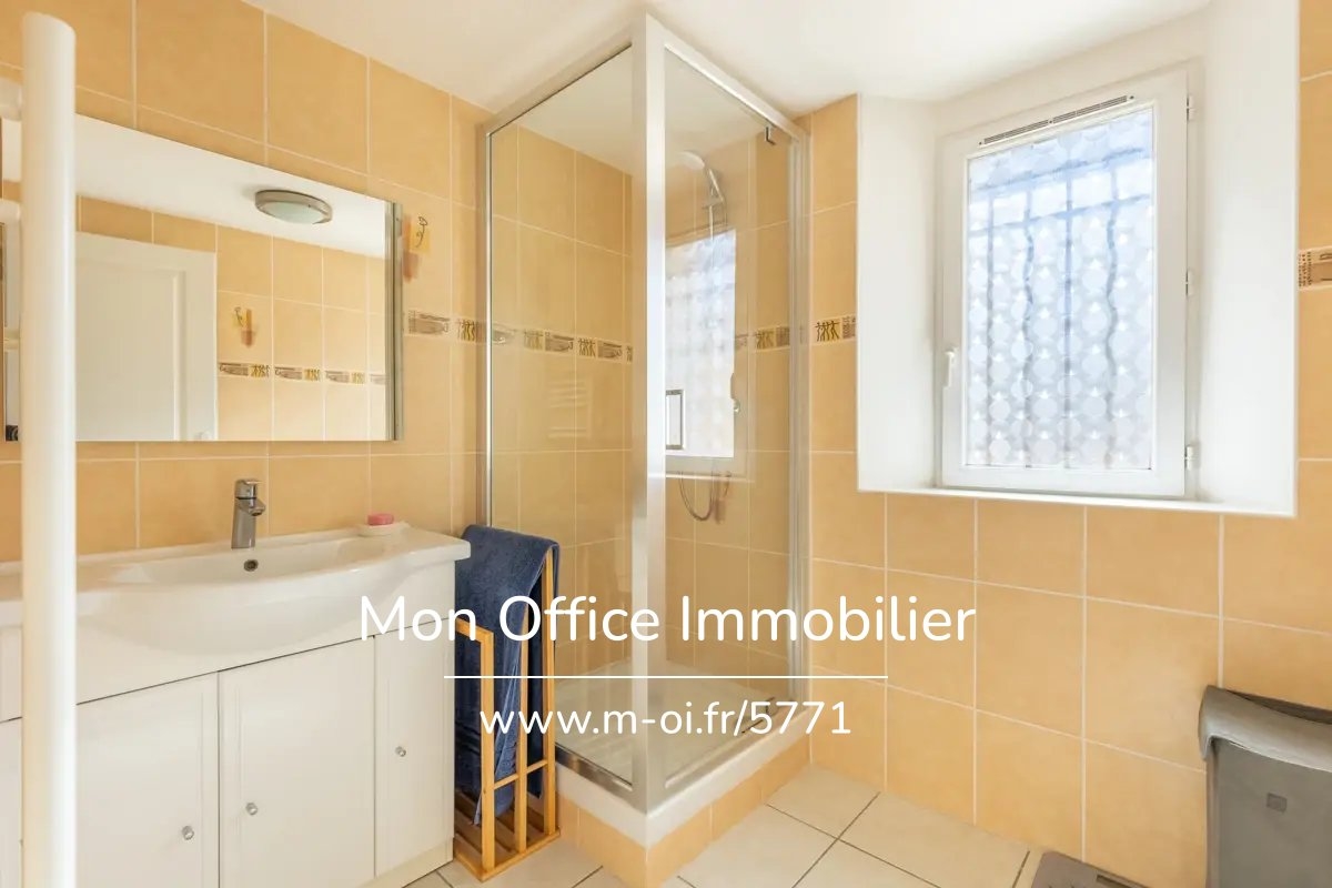 Luxury Apartment for sale in Saint-Cyr-sur-Mer, 267 000 €, Photo 6