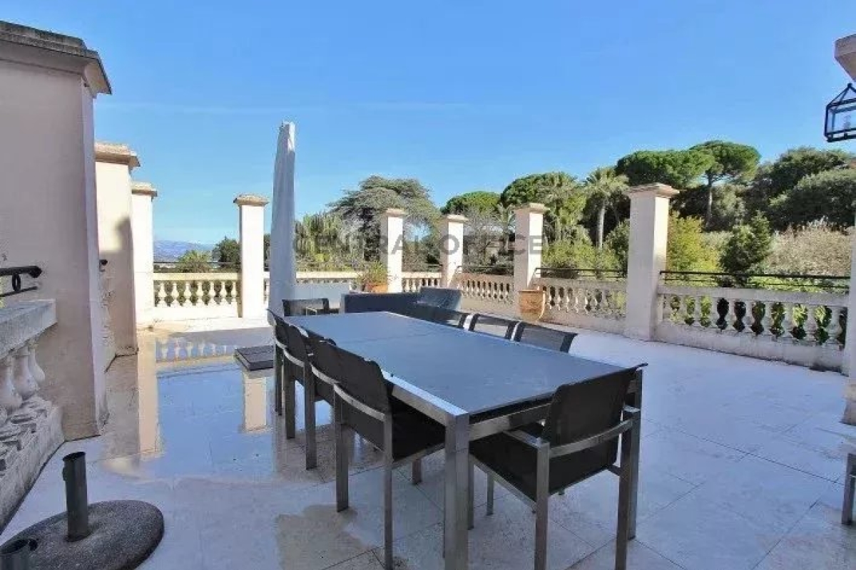 Appartement de luxe à vendre à Cap d'Antibes, 1 950 000 €, Photo 2