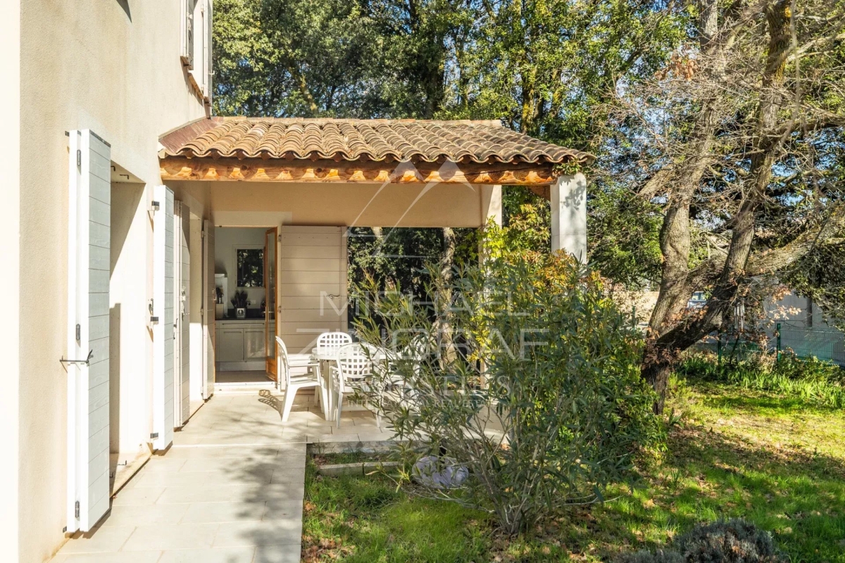 Luxury House for sale in Cabrières-d'Avignon, 850 000 €, Photo 2