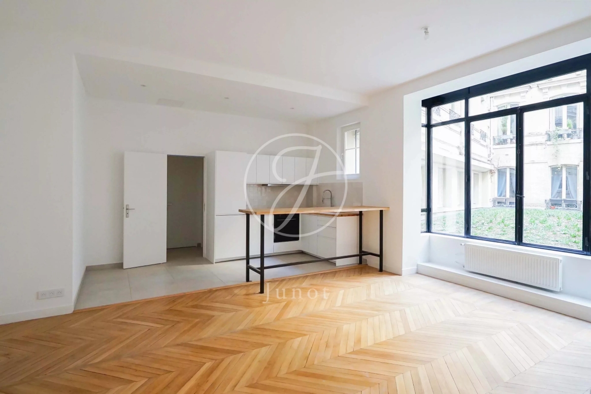 Appartement de luxe à vendre à Paris 6Ème, 795 000 €, Photo 2