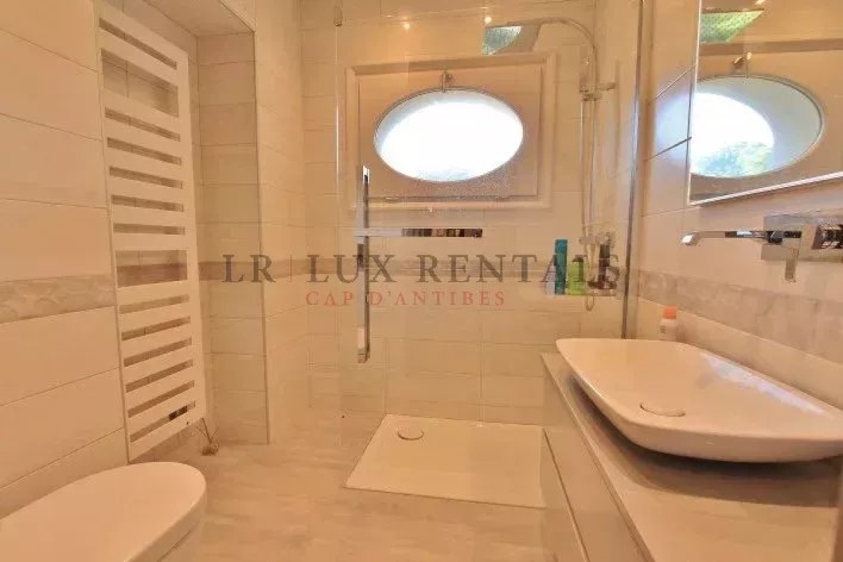 Appartement de luxe à vendre à Cap d'Antibes, 1 750 000 €, Photo 4
