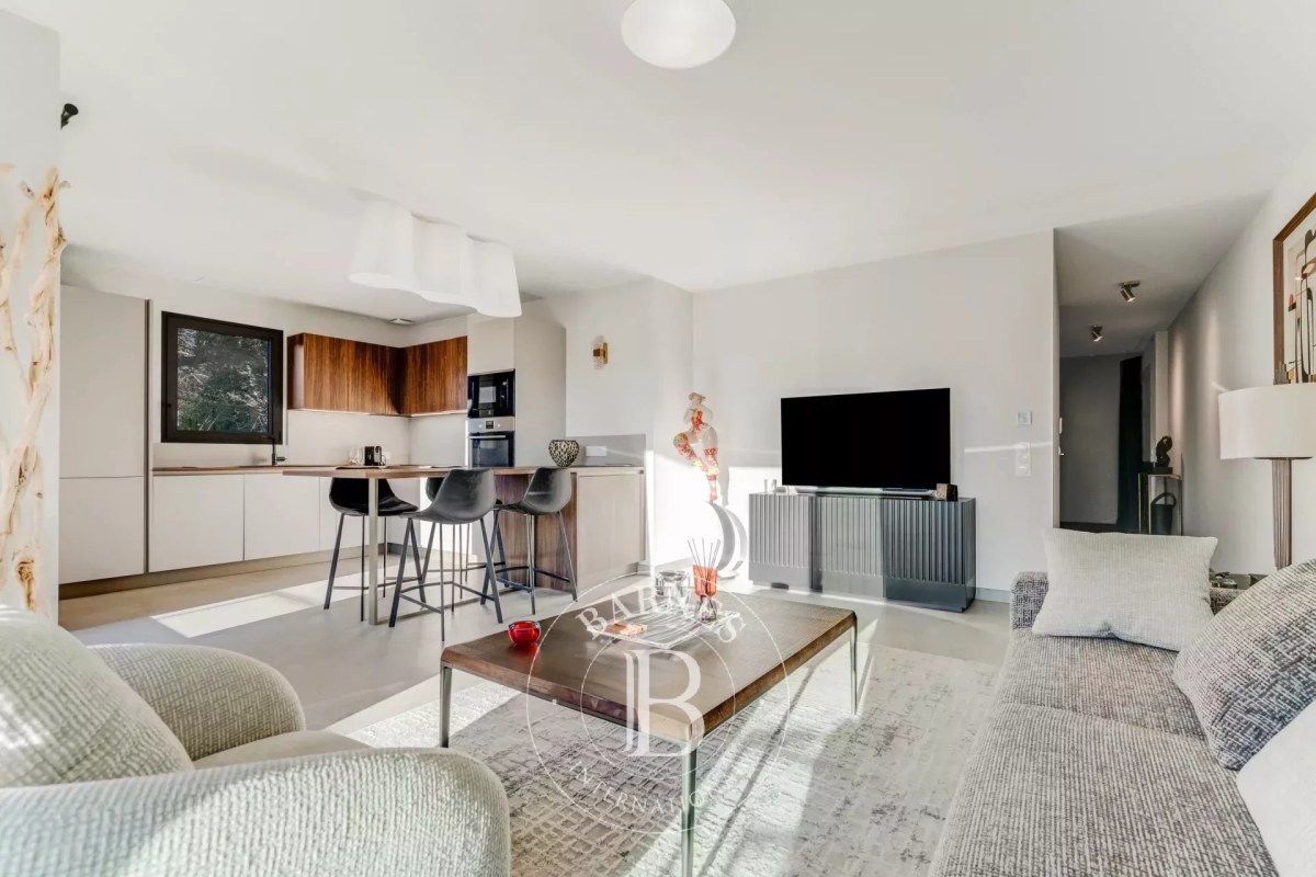 Luxury Apartment for sale in Grimaud, 1 065 000 €, Photo 4