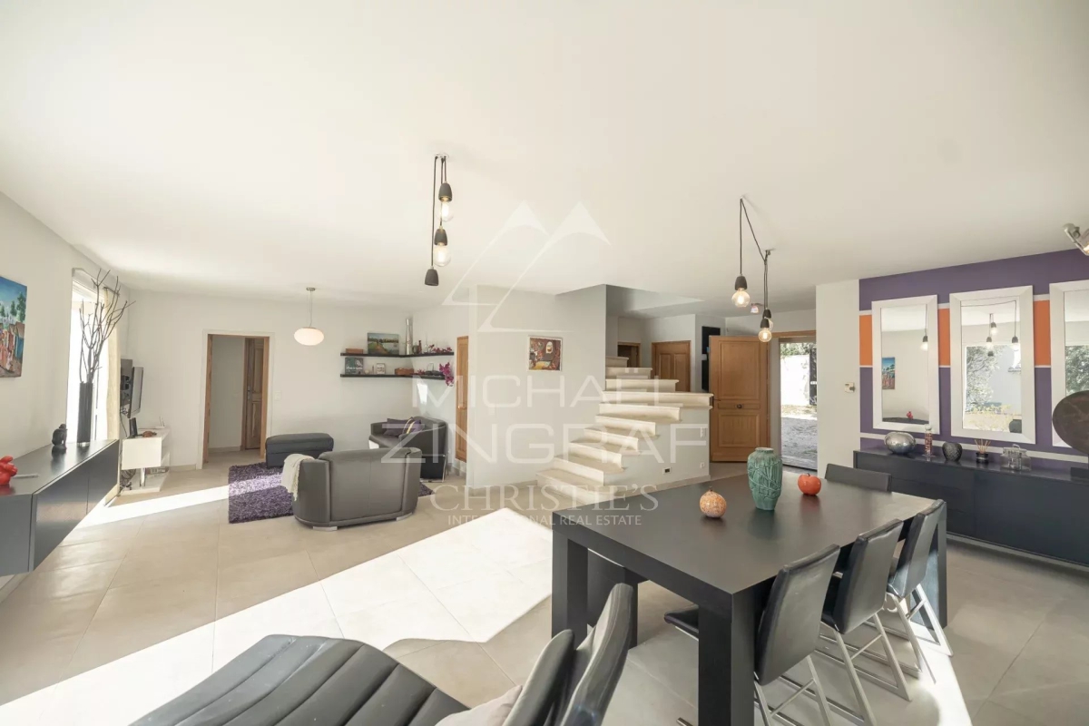 Luxury House for sale in Cabrières-d'Avignon, 850 000 €, Photo 5