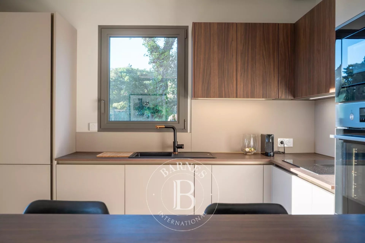 Luxury Apartment for sale in Grimaud, 995 000 €, Photo 6