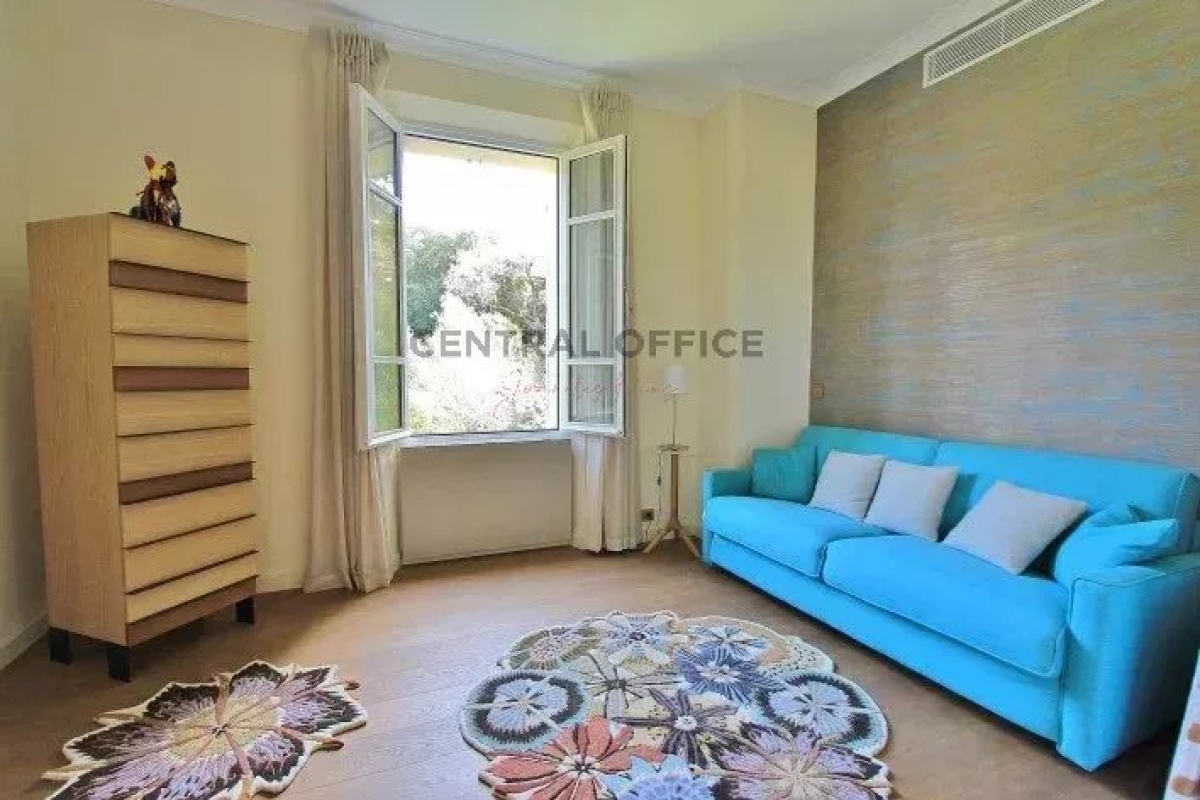 Luxury Apartment for sale in Cap d'Antibes, 1 950 000 €, Photo 7