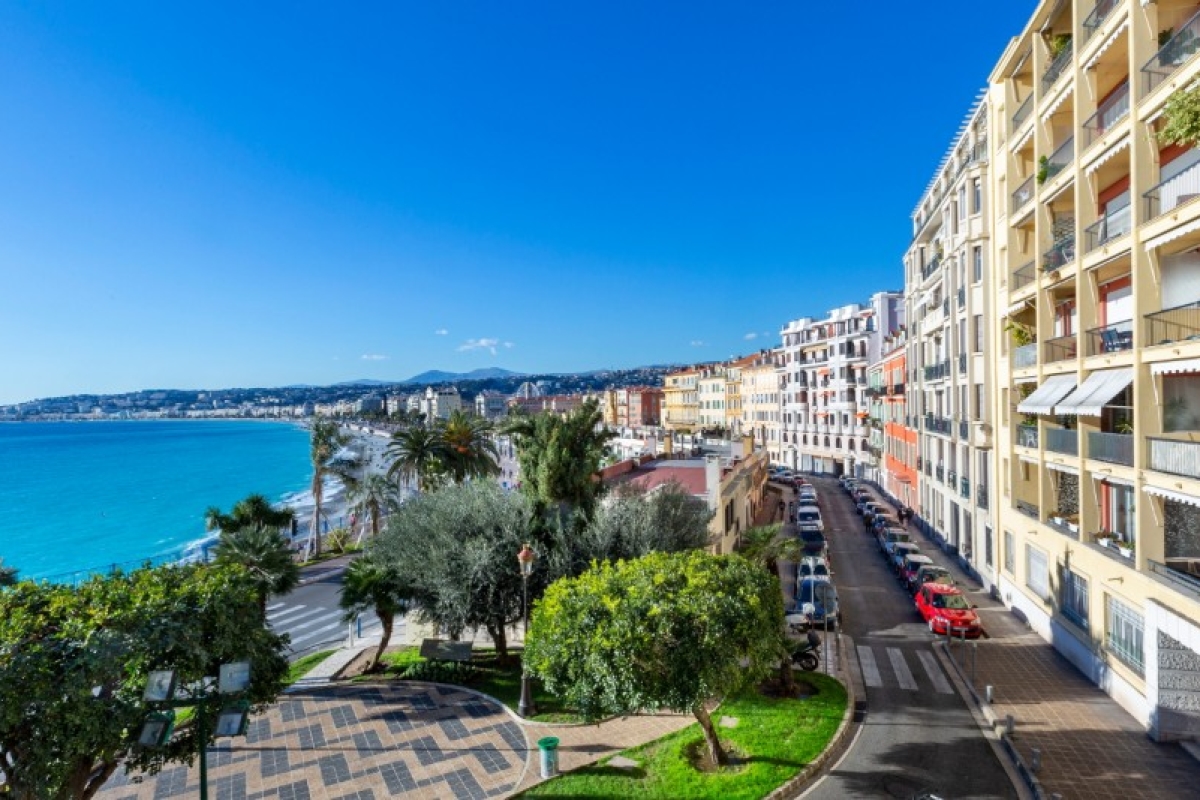 Appartement de luxe à vendre à Nice, 590 000 €, Photo 2