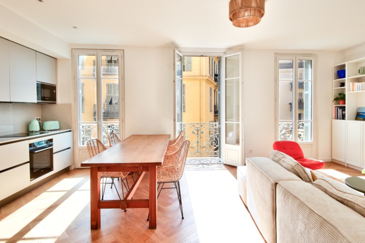 Appartement de luxe à vendre à Nice, 672 000 €, Photo 2