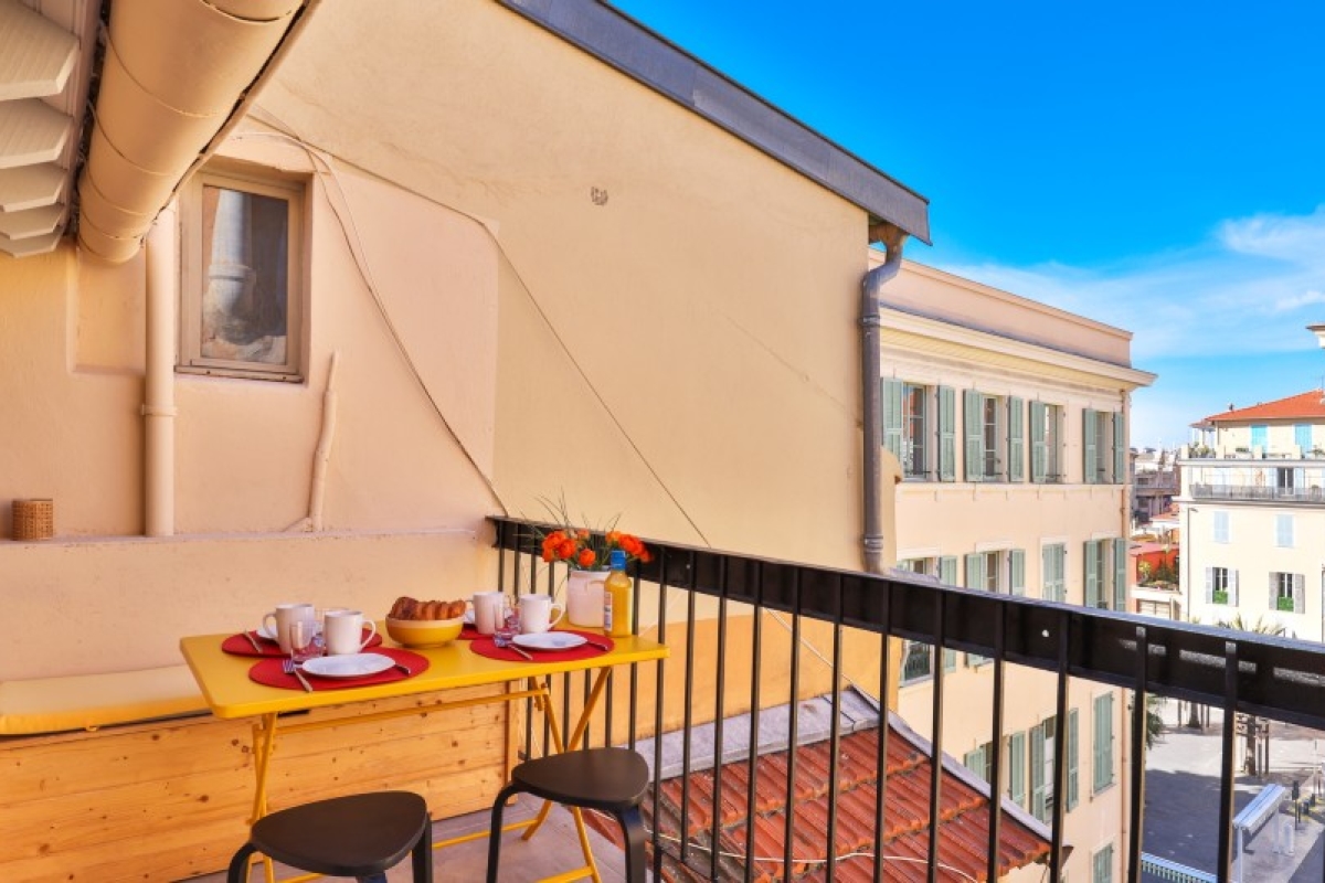 Appartement de luxe à vendre à Nice, 370 000 €, Photo 2