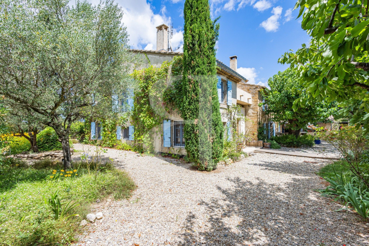Maison de luxe à vendre à Vaison-la-Romaine, 875 000 €, Photo 2