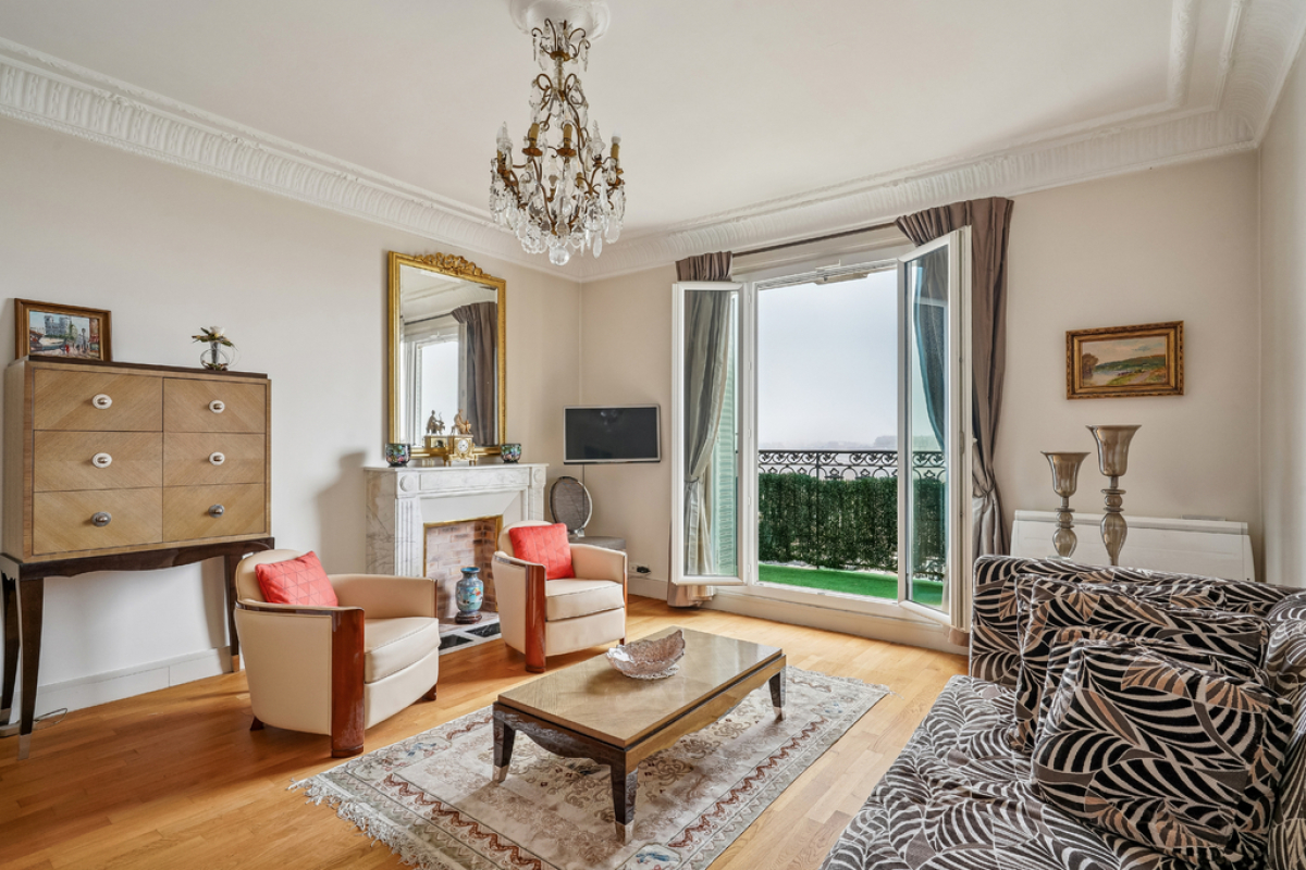 Luxury Apartment for sale in Paris 7Ème, 1 554 000 €, Photo 3