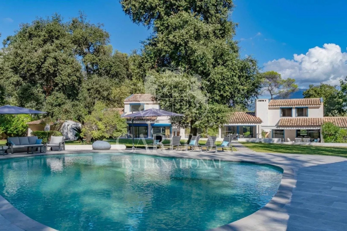 Luxury House for sale in Valbonne, 3 700 000 €, Photo 1