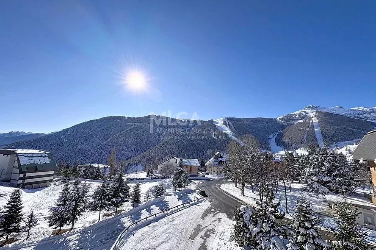 Appartement de luxe à vendre à Auron, 320 000 €, Photo 1