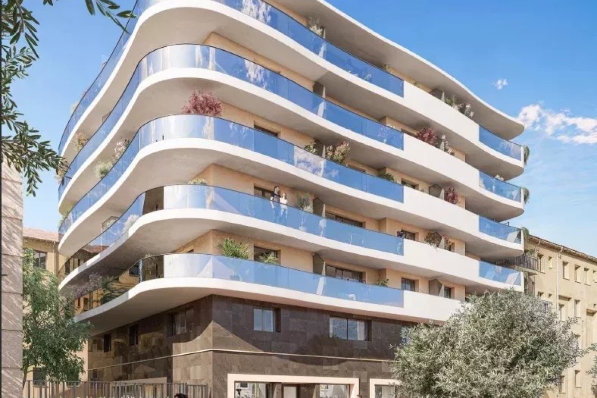 Appartement de luxe à vendre à Menton, 385 000 €, Photo 2