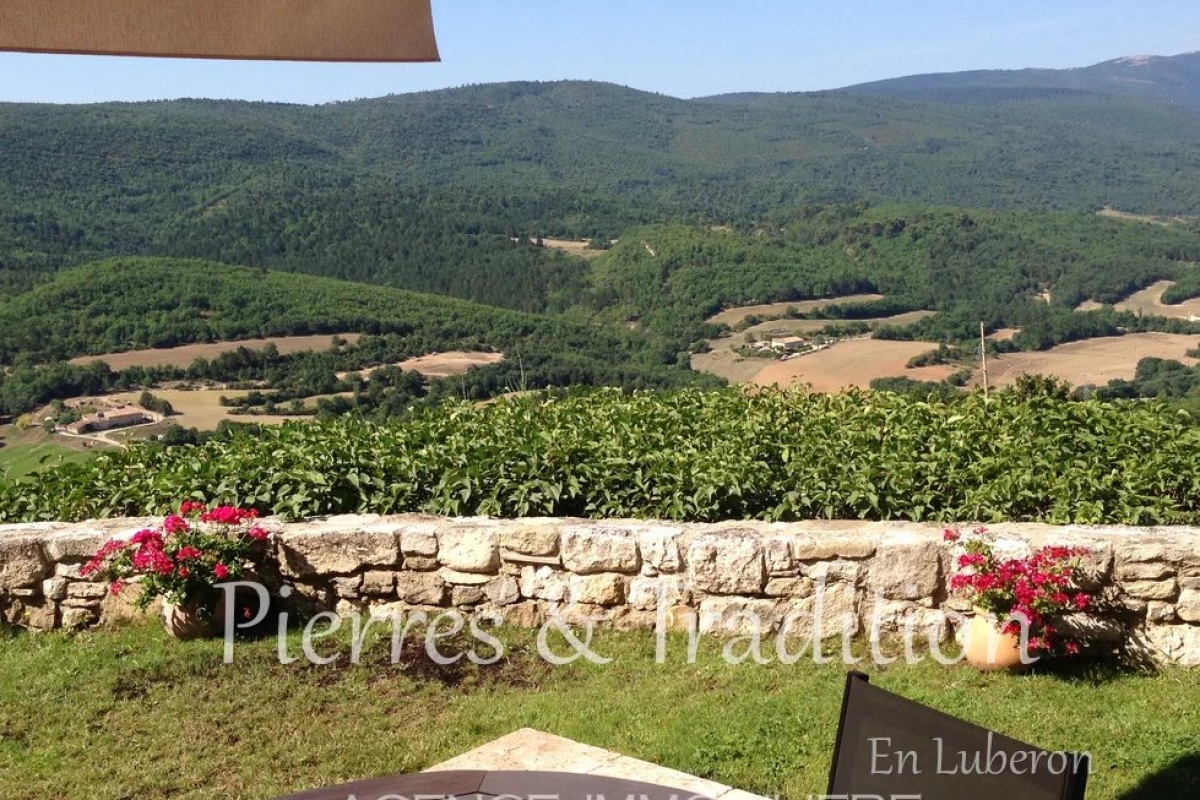 Maison de luxe à vendre à Reillanne, 675 000 €, Photo 1