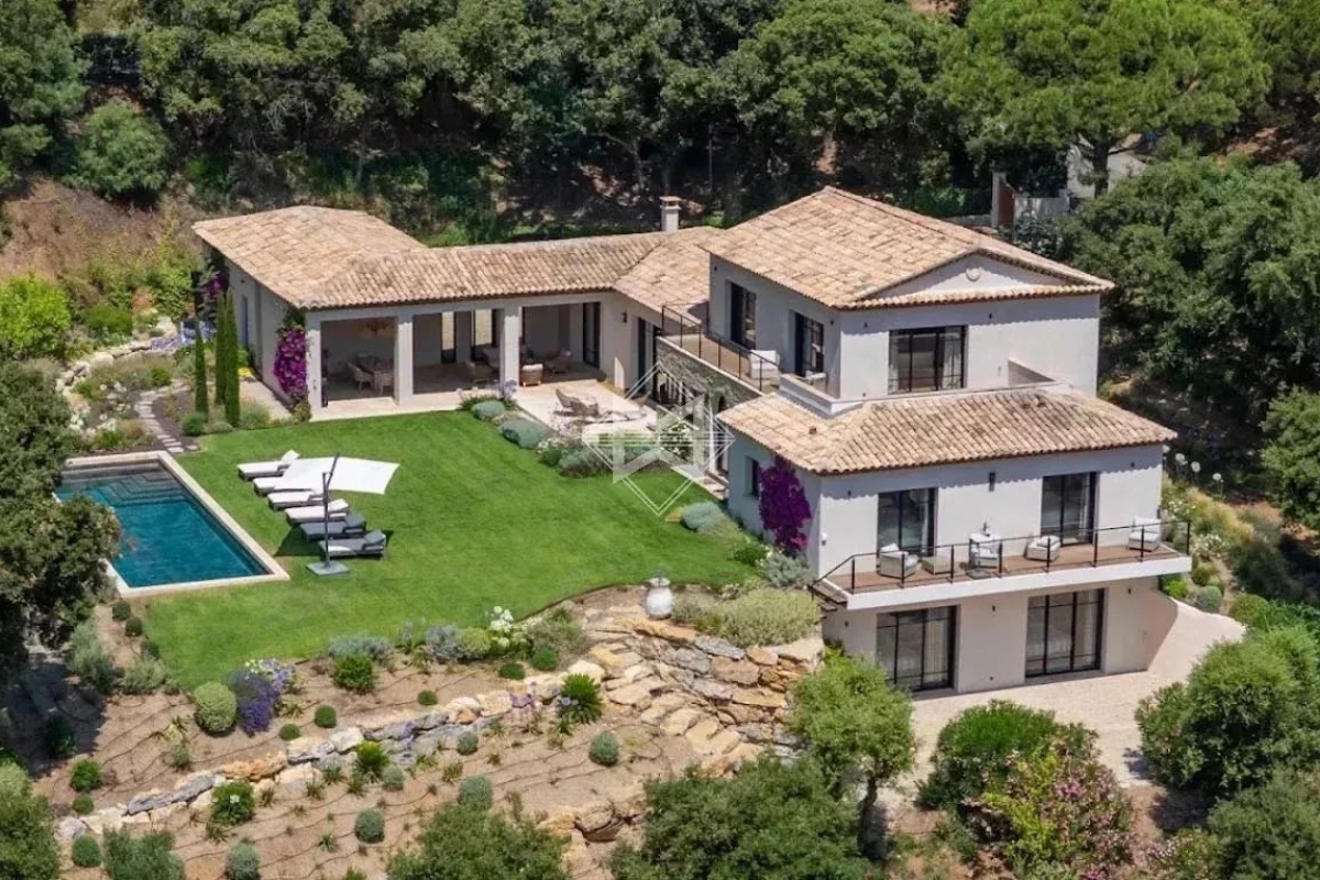 Luxury House for sale in La Croix-Valmer, 5 900 000 €, Photo 1