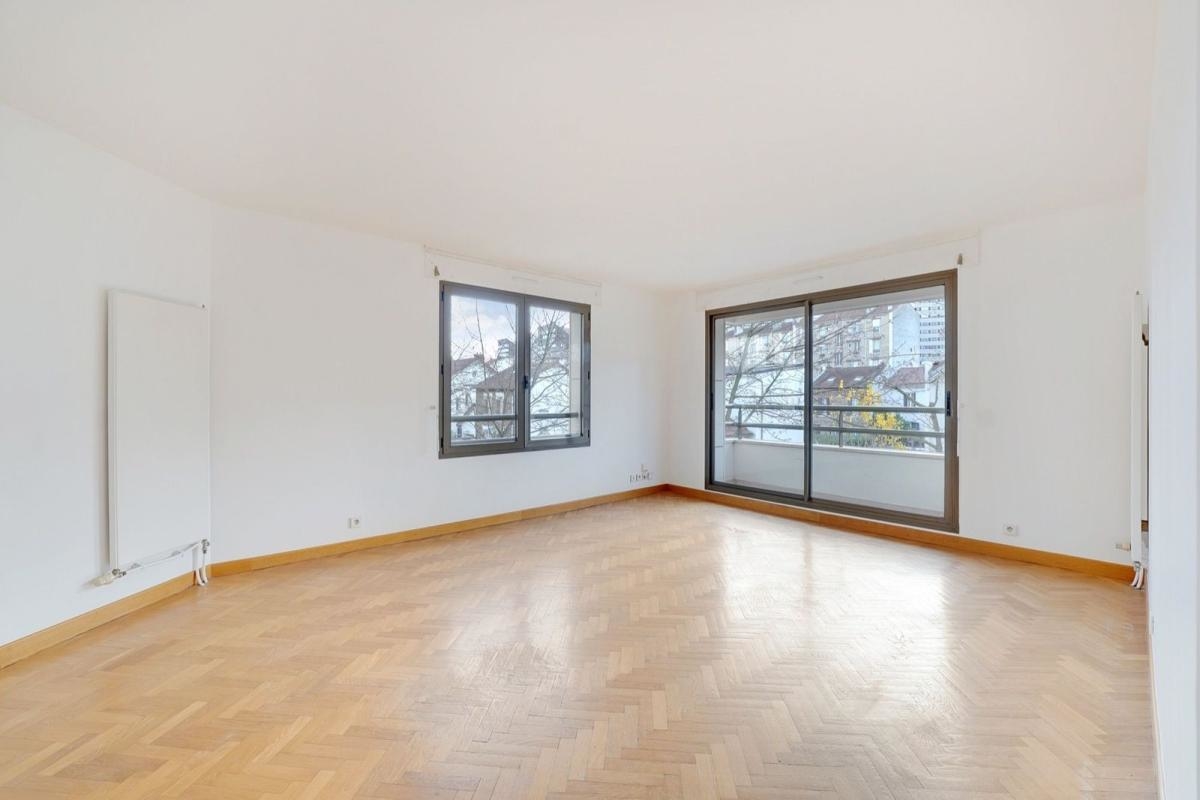 Appartement de luxe à vendre à Courbevoie, 700 000 €, Photo 1