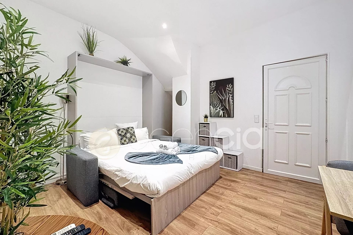 Appartement de luxe à vendre à Cannes, 590 000 €, Photo 2