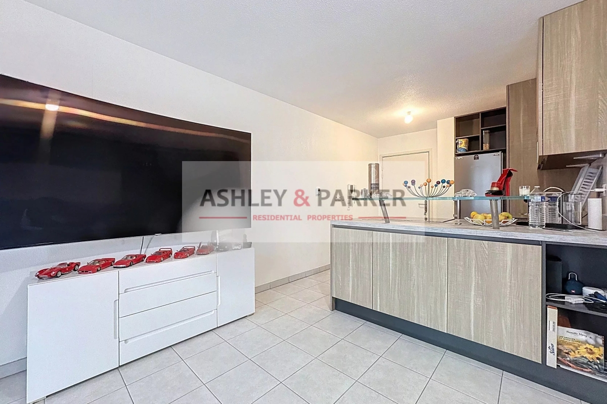 Luxury Apartment for sale in Nice, 178 000 €, Photo 2