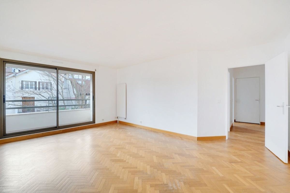 Appartement de luxe à vendre à Courbevoie, 700 000 €, Photo 2