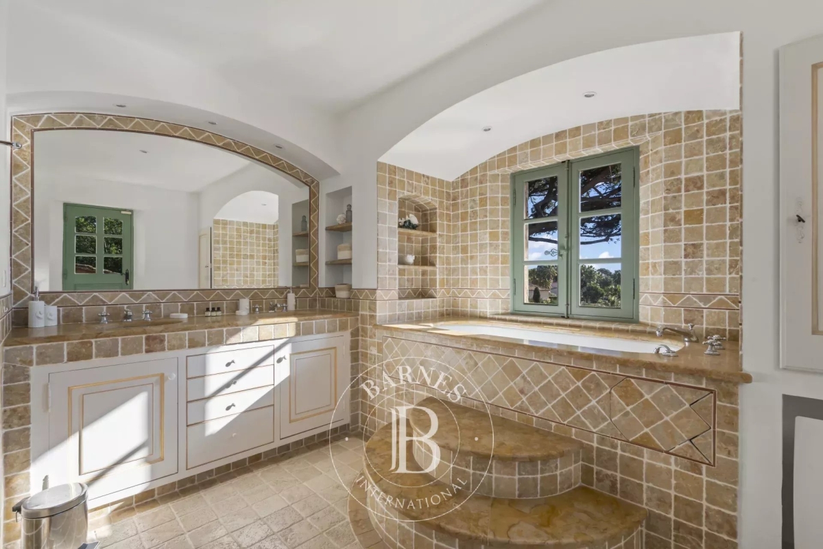 Luxury House for sale in Grimaud, 3 180 000 €, Photo 3