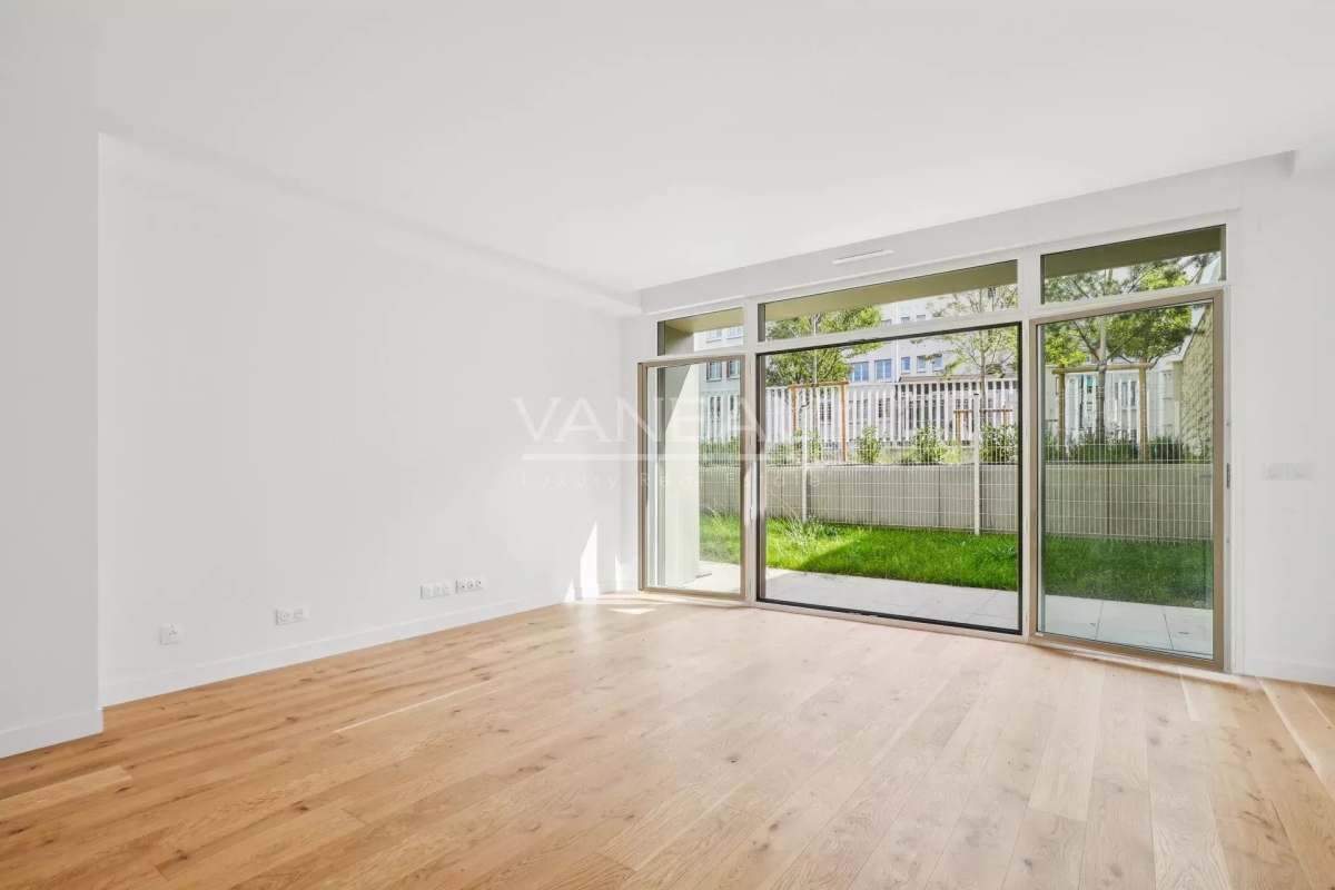Luxury Apartment for sale in Issy-les-Moulineaux, 822 000 €, Photo 4