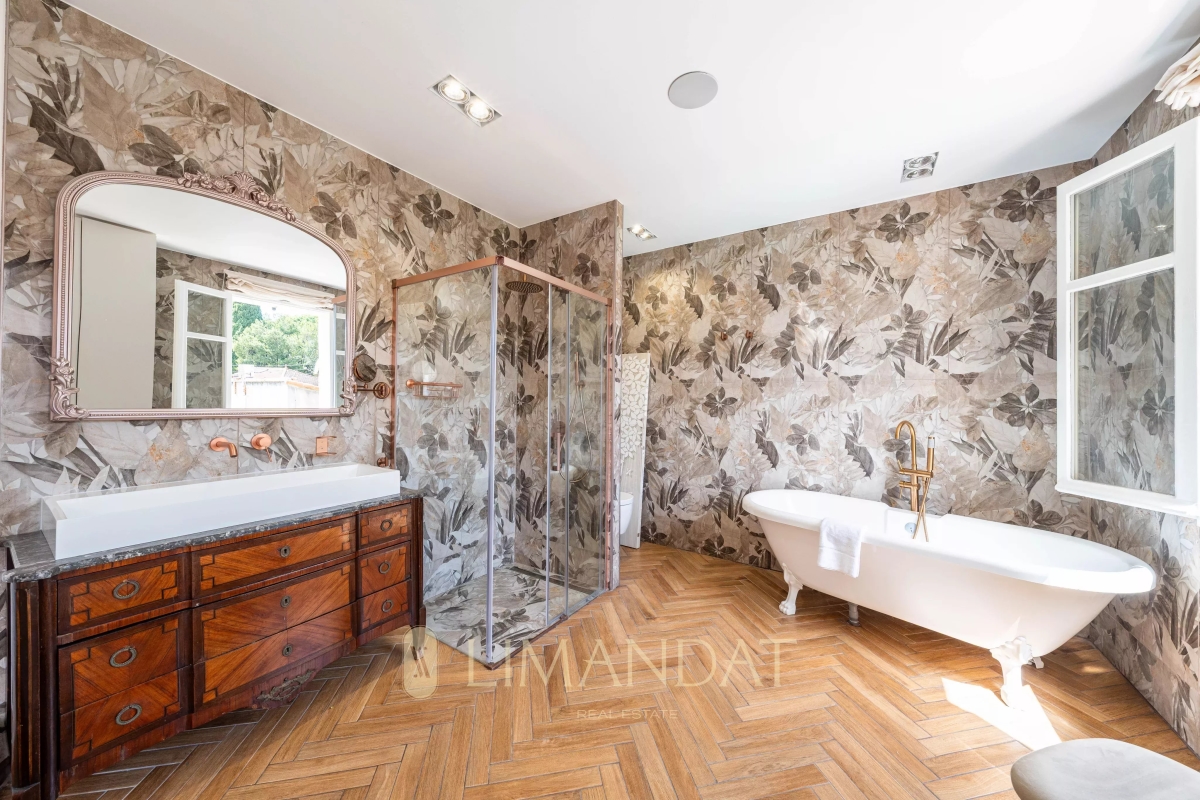 Maison de luxe à louer à Cannes, 11 375 €, Photo 5