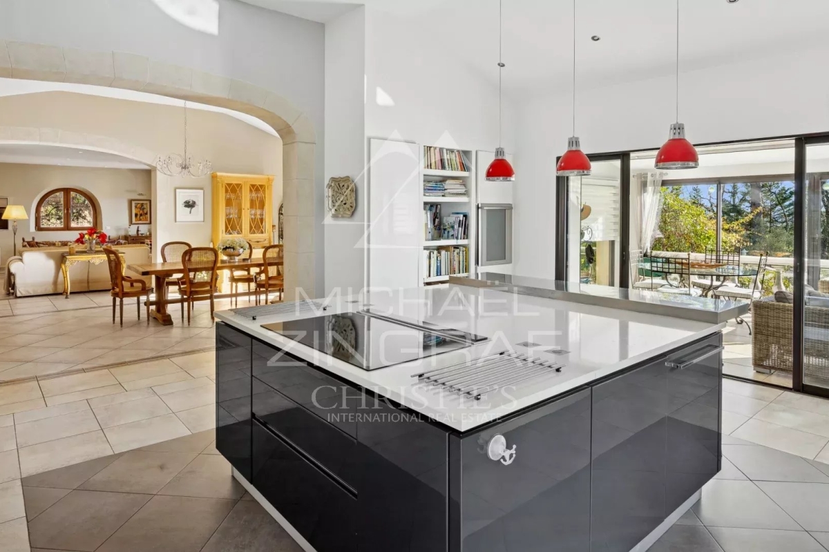 Luxury House for sale in Fayence, 2 350 000 €, Photo 6