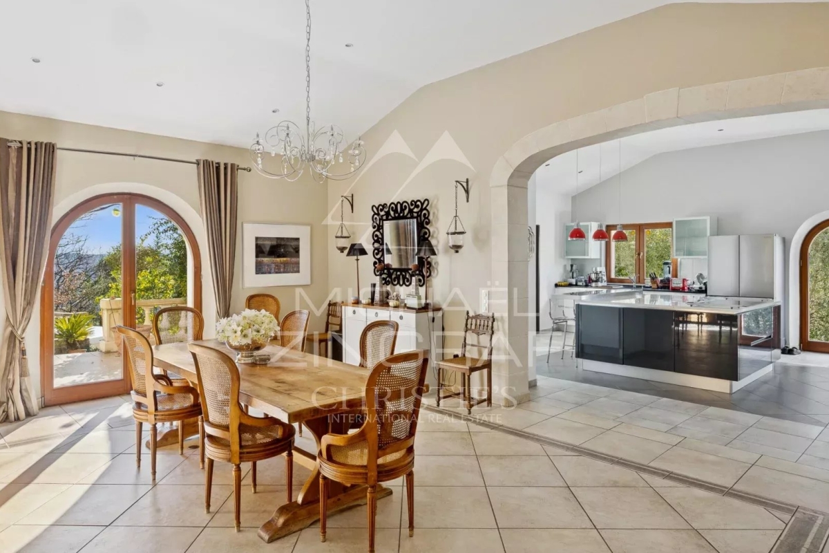 Luxury House for sale in Fayence, 2 350 000 €, Photo 6