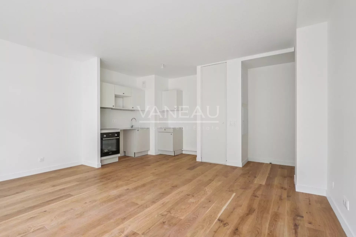 Luxury Apartment for sale in Issy-les-Moulineaux, 822 000 €, Photo 6