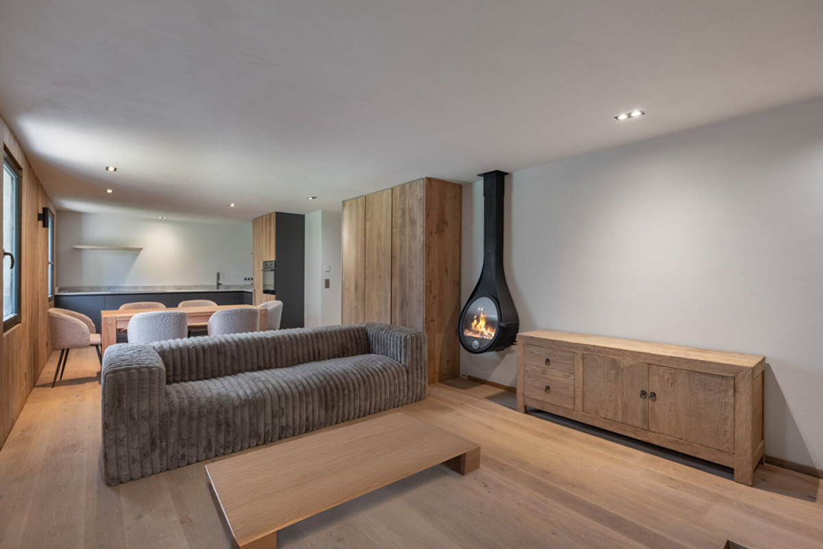 Luxury Apartment for sale in Megève, 1 420 000 €, Photo 1