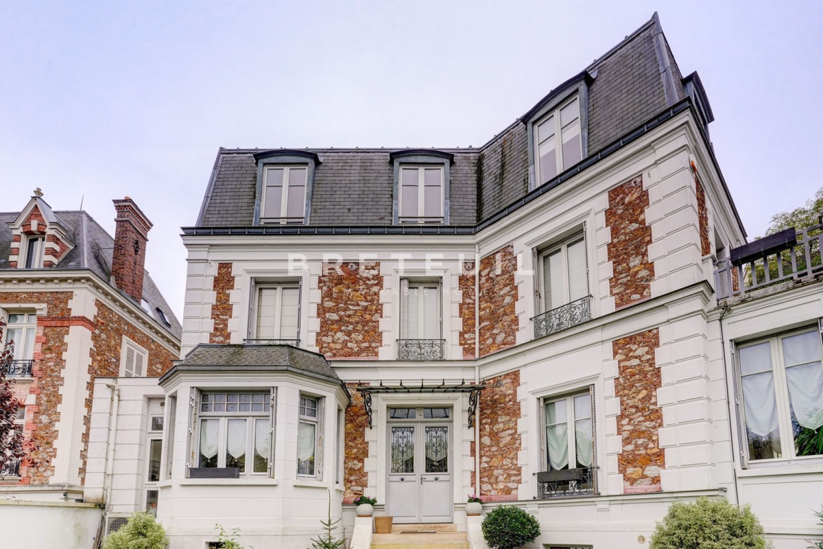 Maison de luxe à vendre à Sèvres, 1 580 000 €, Photo 1