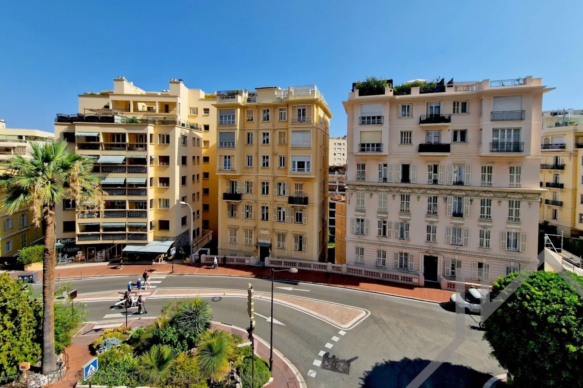 Luxury Apartment for sale in Monaco, 3 950 000 €, Photo 1