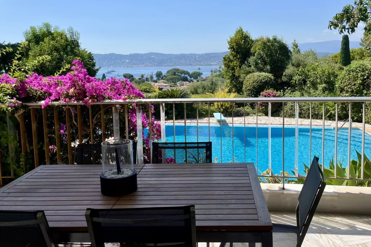 Appartement de luxe à vendre à Cap d'Antibes, 1 700 000 €, Photo 1