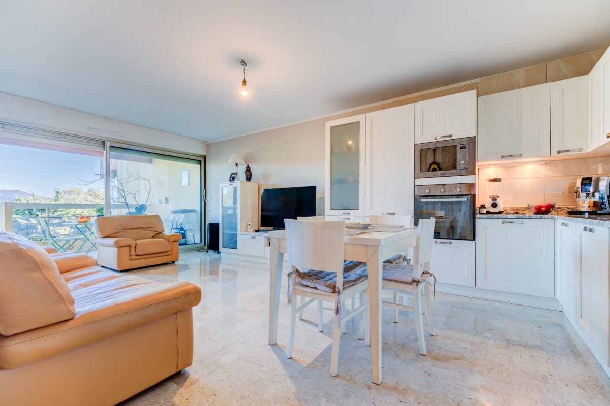 Appartement de luxe à vendre à Nice, 570 000 €, Photo 1