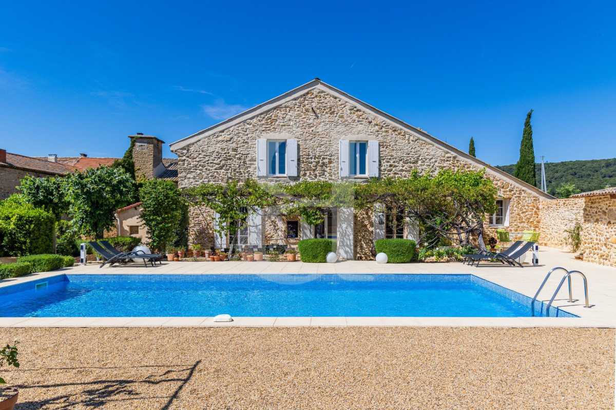 Maison de luxe à vendre à Vaison-la-Romaine, 745 000 €, Photo 2