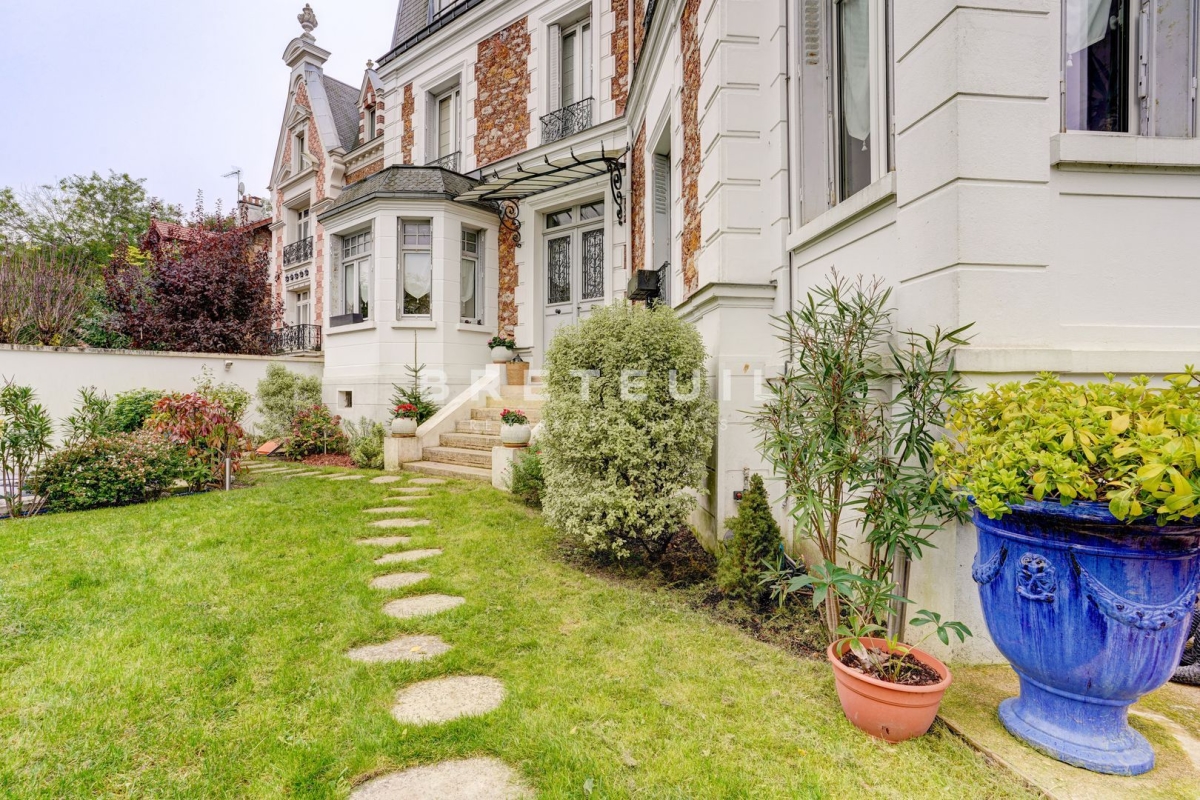 Maison de luxe à vendre à Sèvres, 1 580 000 €, Photo 3