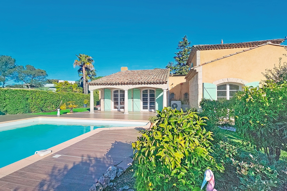 Maison de luxe à vendre à Saint-Raphaël, 1 198 000 €, Photo 3