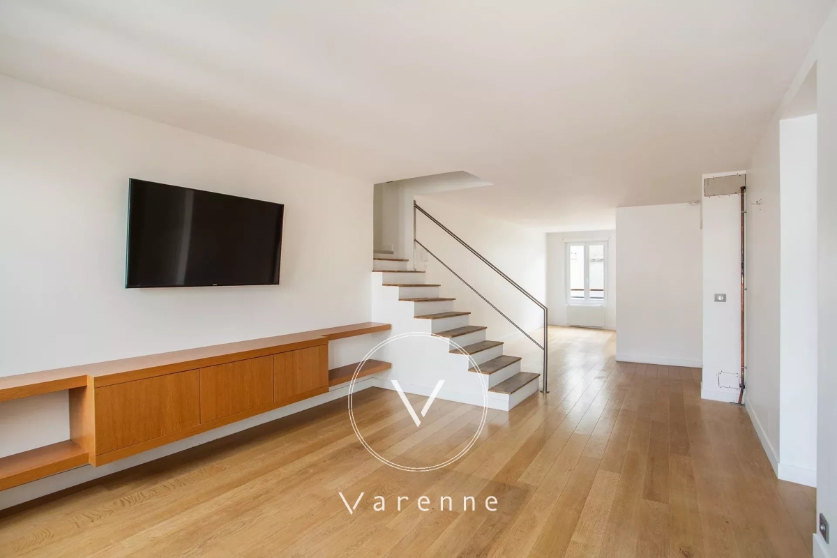 Luxury Apartment for sale in Paris 5Ème, 1 335 000 €, Photo 3