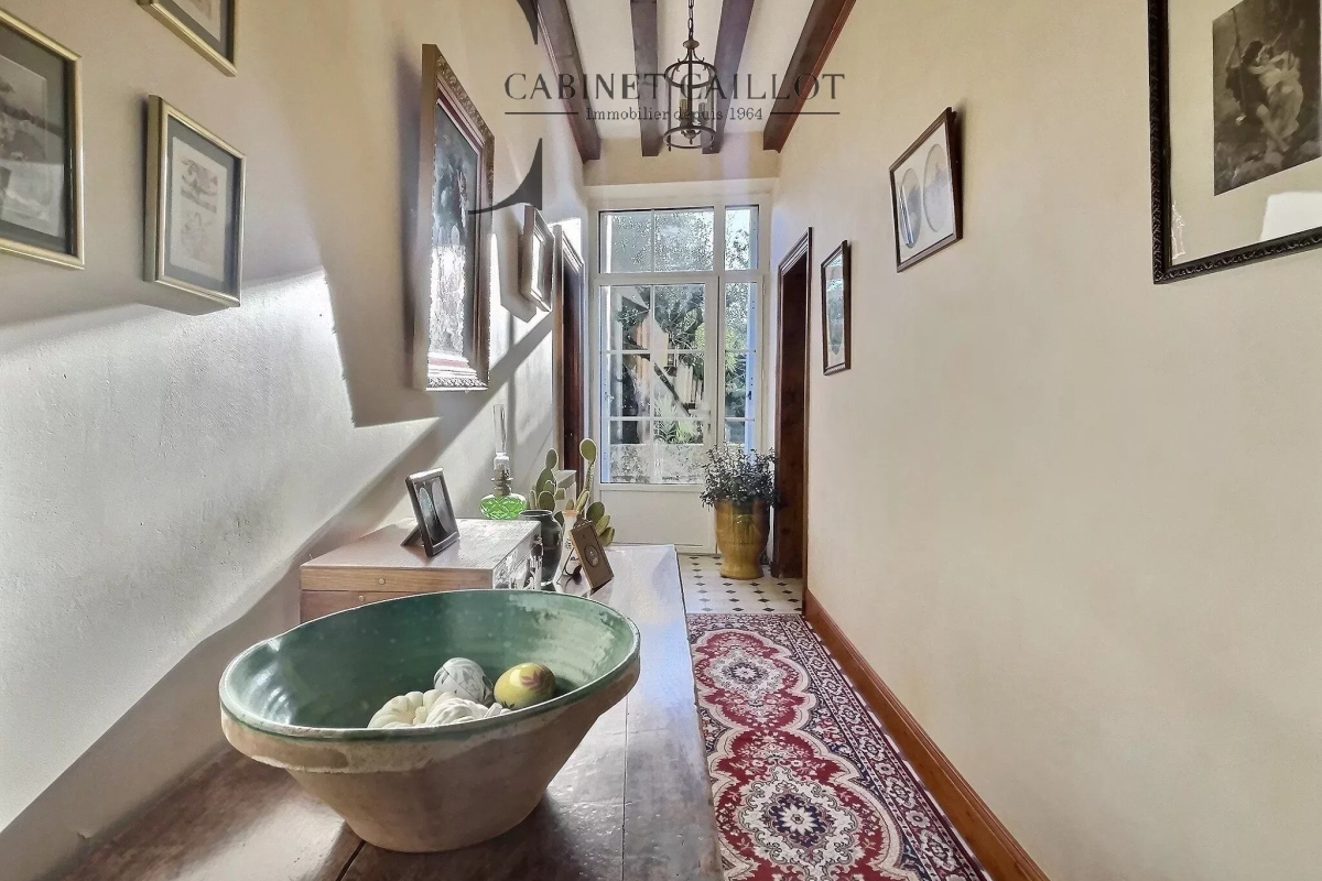 Maison de luxe à vendre à Saint-Georges-des-Coteaux, 327 050 €, Photo 6